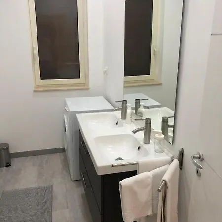 Attico Lady D 4* Paola